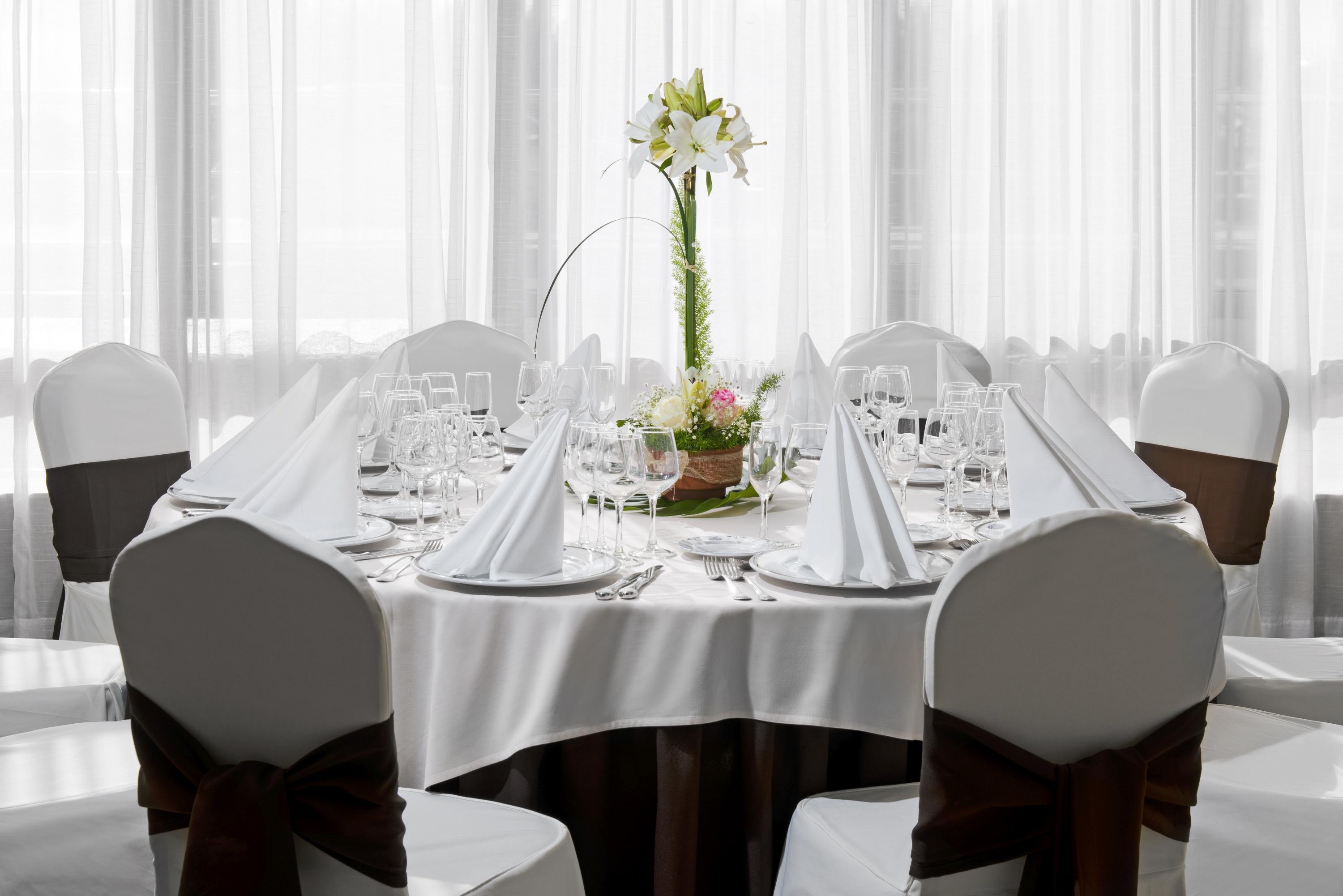 Elba Aeropuerto Business & Convention Hotel