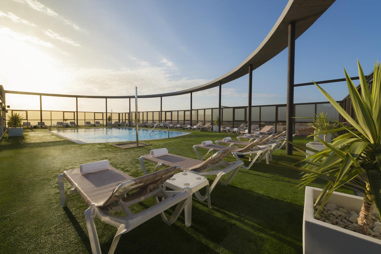 Elba Aeropuerto Business & Convention Hotel 4*